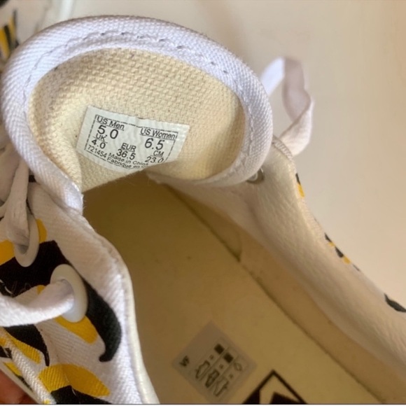 Vans Family Era Limited Edition Low Top Sneakers Size 6.5 - Picture 8 of 9